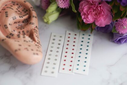 耳つぼ資格講座の価格改定