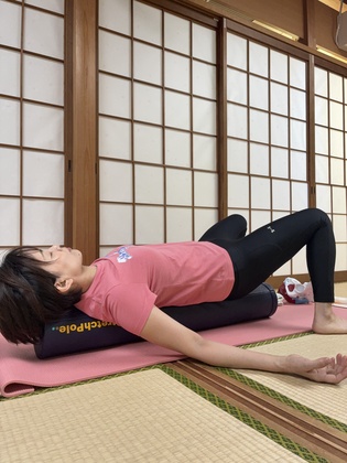 ストレッチポールで深い呼吸へ