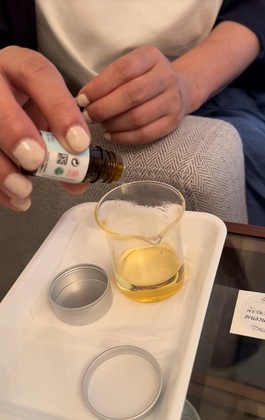 フランキンセンスのナイトクリーム作り