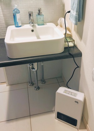 セラミックヒーター